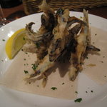 イタリアン レストラン ピンナピンナ - 高知産きびなごのフリット