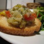 イタリアン レストラン ピンナピンナ - 焼きなすのアンチョビソースバゲット添えのアップ