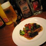 イタリアン レストラン ピンナピンナ - ダークチェリーと豚バラ肉のやわらか煮