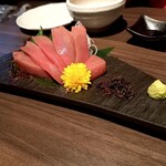 天ぷらとおでん 個室 天串 - 本マグロのお造り