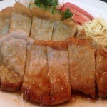 Burasu - ポーク生姜焼き定食