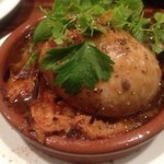 和牛のもつ煮込みと煮込み半熟玉子