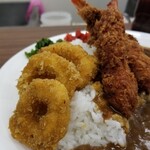 カレーショップ田園 - イカリング・エビフライ。