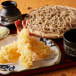 Please enjoy authentic Japanese Japanese-style meal and 100 percent soba noodles from Akita Prefecture.