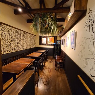 都会の喧騒を忘れられる落ち着いた空間で、心と身体を整える。