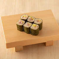 鮪のとろたく巻