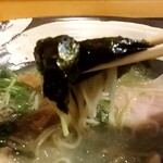 大阪麺哲 - 