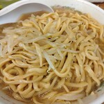 ラーメン二郎 - この麺は二郎随一の旨さ