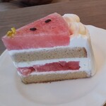 Farinamore dolce - 尾花沢スイカのショートケーキ  528円