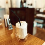 ココン カフェ&ギャラリー - 【2021年11月4日】『ウインナーコーヒー』。