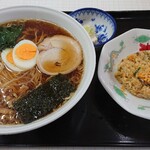 阿Q - ラーメン+半チャーハンセット