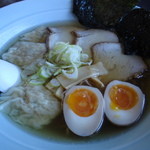 米沢ラーメンゴージャス７８０円。