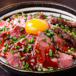 [Most popular] Roast beef bowl with beef thigh