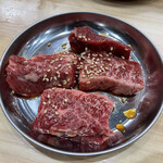 Yakiniku Horumon Atsuo - 