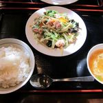 台湾料理　百楽門 - 鶏肉と水菜炒め