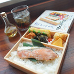 空弁道場 装苑 - さざ浪弁当