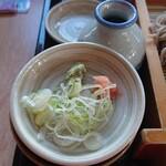 Hachiei Nambu Yashiki - 薬味、ネギ、ワサビ、紅葉おろし