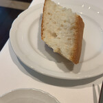 RISTORANTE IMAI - バゲットとオリーブオイル