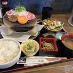 大阪産料理 空 - なにわ黒牛の陶板焼き定食