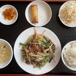 台湾料理 福来 - ニラレバー炒めランチ