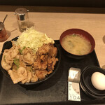 伝説のすた丼屋 - 