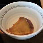 おでん 和食 銀座おぐ羅 - 小鉢（サツマイモ）