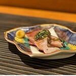 酒と饂飩 こなから - 写真撮り忘れ煮たものお借りしてます★(長崎産）？？？マグロ（にんにく醤油）