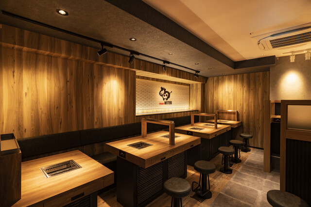 YAKITEI MOTOBI บรรยากาศภายในร้าน 