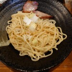 麺屋 悠 - 実は大盛（50円）にしたが、忘れられて“和え玉”にしてくれた。