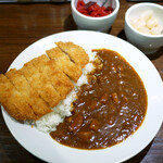 お茶の水、大勝軒 - 幻のカツカレー ¥1,100