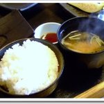 和牛厨　ふか尾 - 