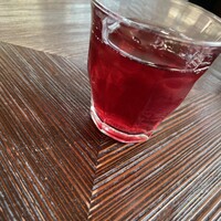 ジンジャーズビーチ - ドリンバーから、ベリー