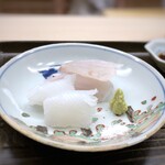 片折 - ＊九絵は噛むと甘み旨味を感じ、障泥烏賊も甘いですね。