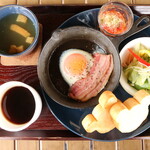 パン工房カフェ 房の駅 - 