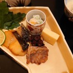 銀座 しのはら - 柿と枝豆の白和え、鶉の西京焼、蝦夷鮑、蛸、鯧の幽庵焼、玉子真薯