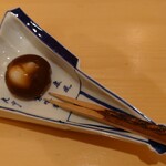 銀座 しのはら - 黒糖で作った葛饅頭