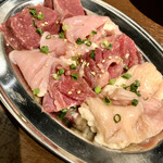 焼肉ホルモン ぼんず - 