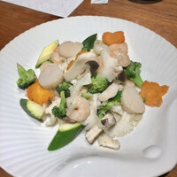 海皇 大阪堂島店 - 海鮮と季節の野菜炒め