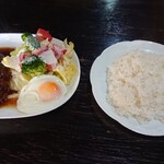 ヒロ - 料理写真:ジャンボハンバーグご飯大盛り