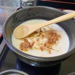 山見茶屋 - 豆腐は手作りの滑らかな豆腐でした。