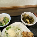 ささら - 小松菜おひたし 切り昆布うま煮