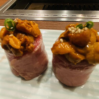 焼肉ぽんが 田町店 - ウニのせ肉軍艦