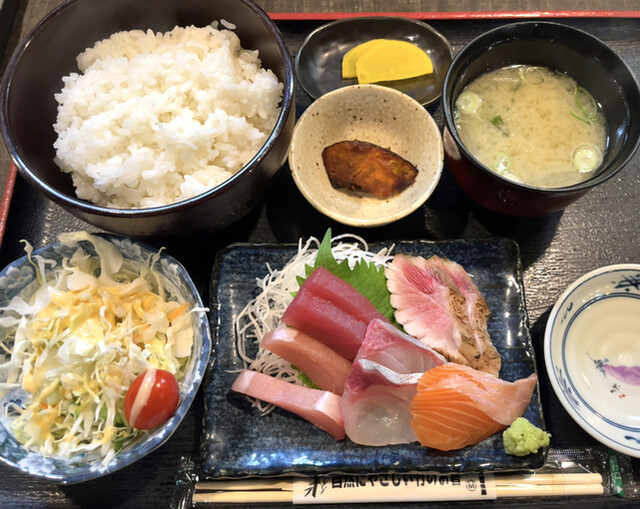 魚良 ウオヨシ 田崎橋 定食 食堂 食べログ