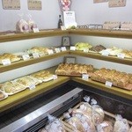 Pankouboutukihara - 店内のパン！訪問時刻は午後２時