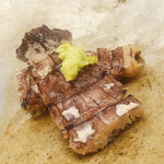 鮨おばな - 石狩湾わ小樽の蝦蛄。この蝦蛄独特の臭みが好き。