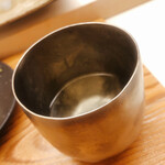 鮨おばな - 半合入りのグラス