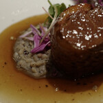 レ セゾン - “ソバゾット” (蕎麦) の実とこれをフリットしたクリスピーなものが使われている