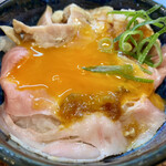 麺道 千鶏 - チャーシューご飯@350円