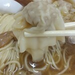 支那ソバ かづ屋 - 肉ワンタン