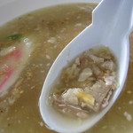 田村屋 - ﾄﾞﾝﾌﾞﾘの底にも具材が・・・掬って食べちゃいましょう。